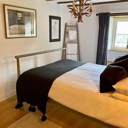 Luxury Cotswold Cottage With Hot Tub In Stow On The Wold! エクステリア 写真
