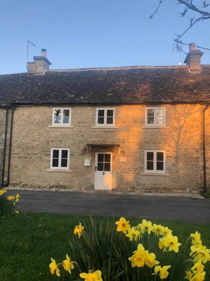 Luxury Cotswold Cottage With Hot Tub In Stow On The Wold! エクステリア 写真