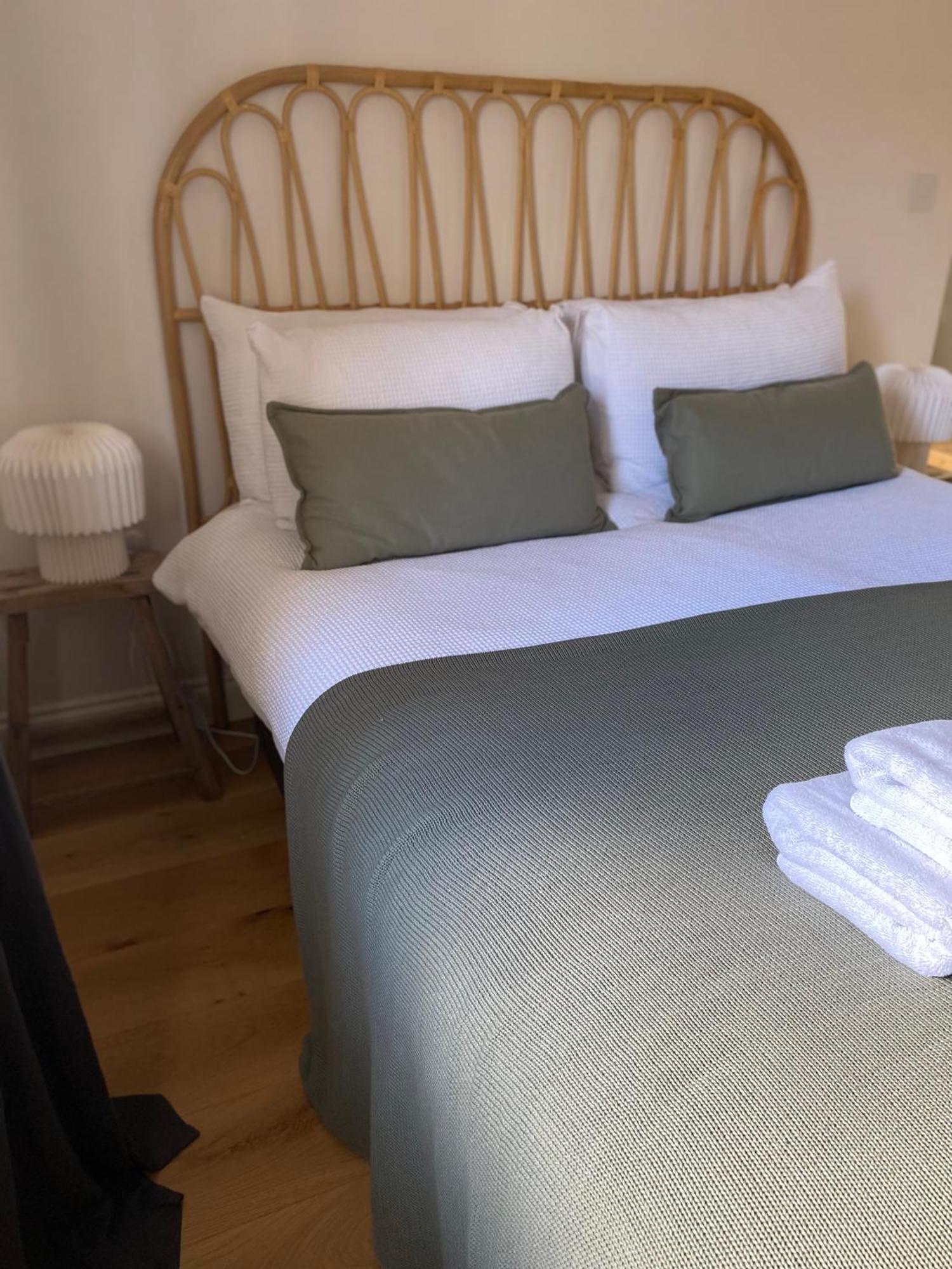Luxury Cotswold Cottage With Hot Tub In Stow On The Wold! エクステリア 写真