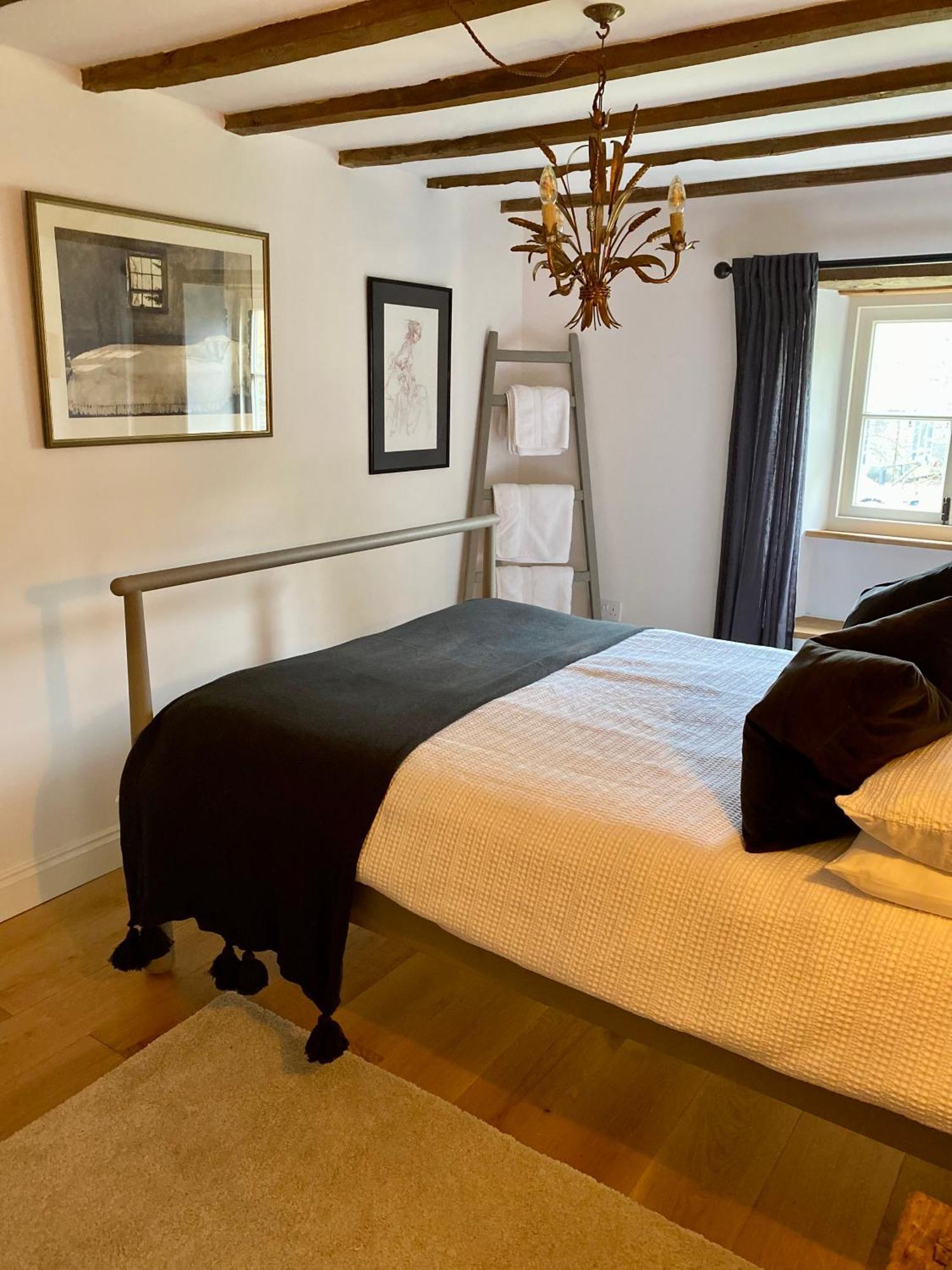 Luxury Cotswold Cottage With Hot Tub In Stow On The Wold! エクステリア 写真